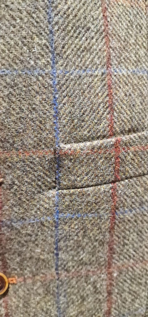 Barucci Frost Men’s Vintage Brown Pure Wool Tweed Waistcoat - Vests