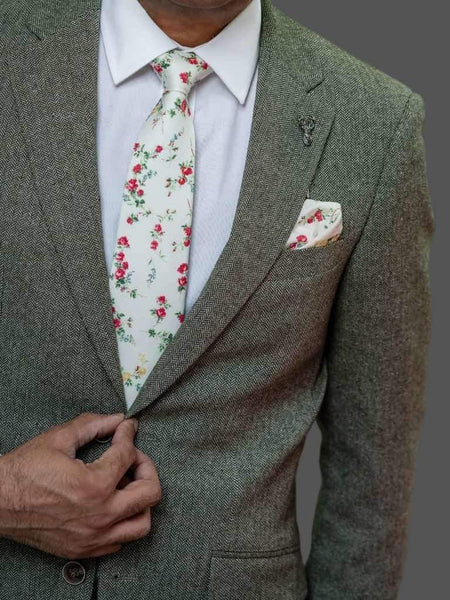 Green herringbone tweed on sale jacket