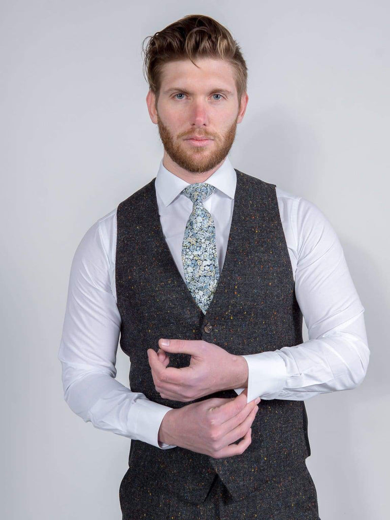 Torre Taylor Men s Grey 100 Wool Donegal Tweed Waistcoat